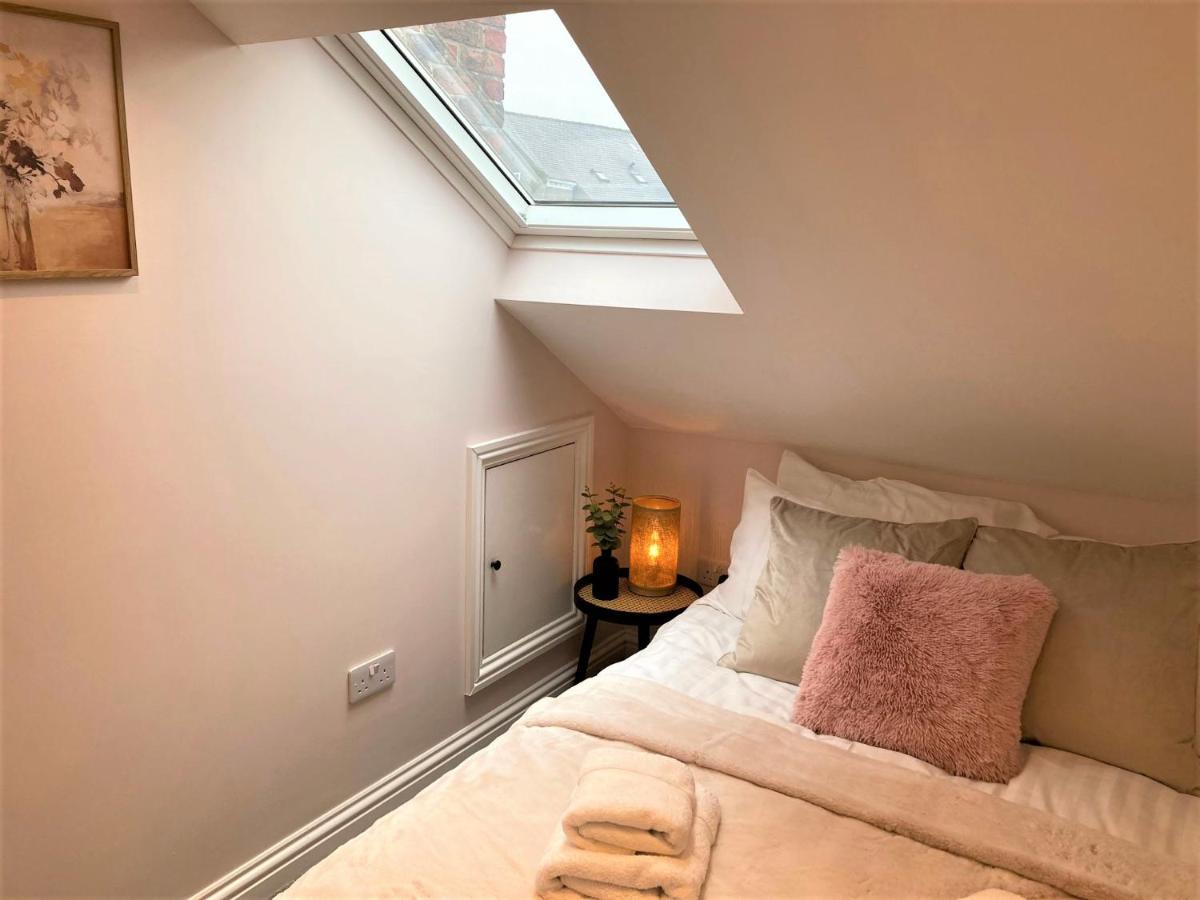 Escape 2 Unwind, Minster Retreat - Sleeps 5 Apartment ยอร์ค ภายนอก รูปภาพ