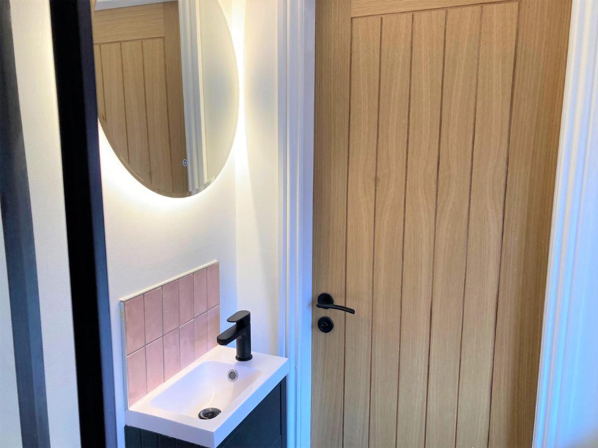 Escape 2 Unwind, Minster Retreat - Sleeps 5 Apartment ยอร์ค ภายนอก รูปภาพ